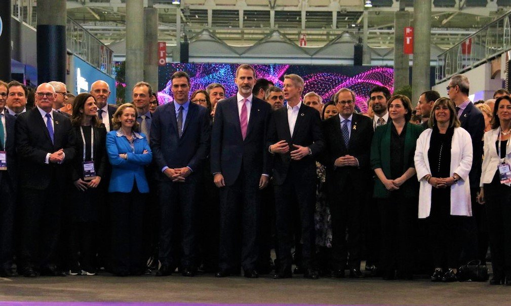 El Rey Felipe VI con Pedro Sanchez y Quim Torra, durante el WMC19.