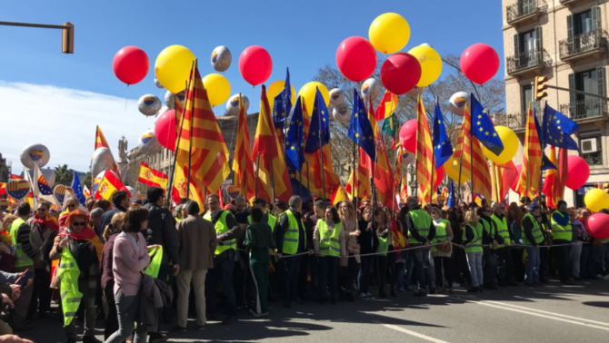 Manifestació Societat Civil Catalana