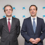 Jordi Gual, presidente de CaixaBank, y Gonzalo Gortázar, consejero delegado de CaixaBank