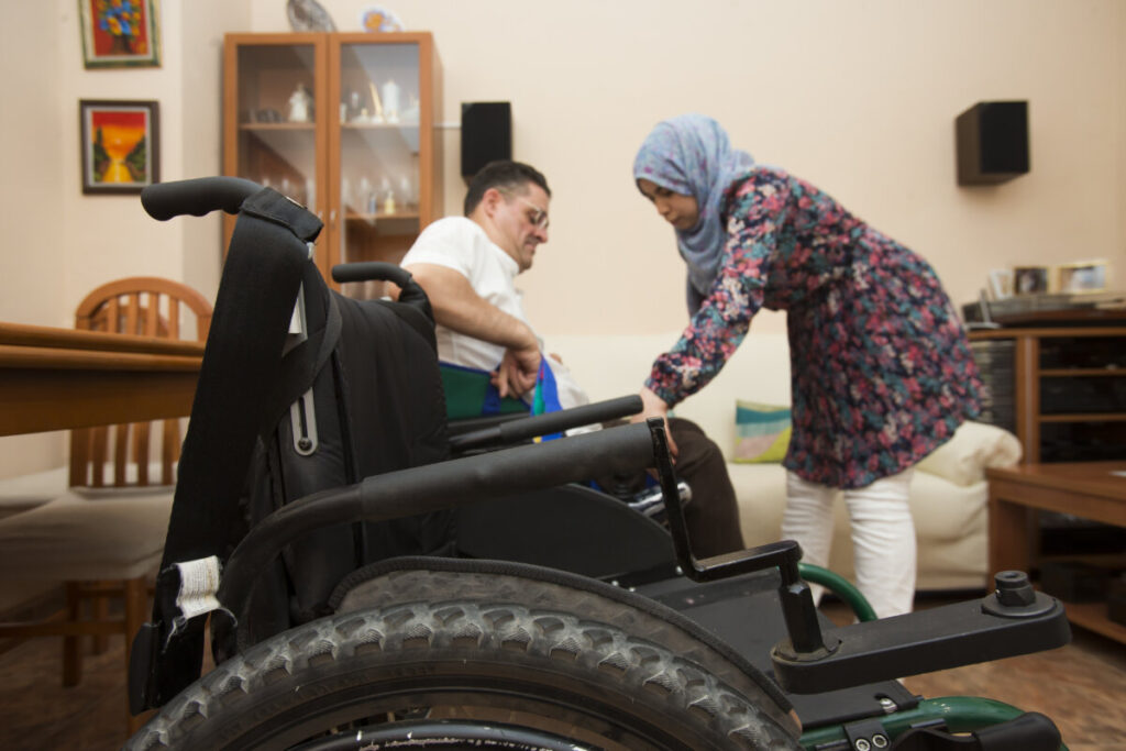 Prestació d'assistència a una persona discapacitada