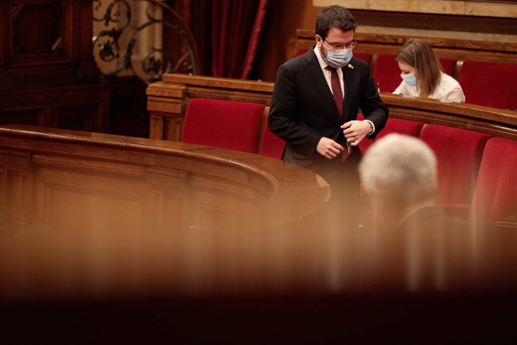 Pere Aragonés y Jéssica Albiach, en el debate de los presupuestos