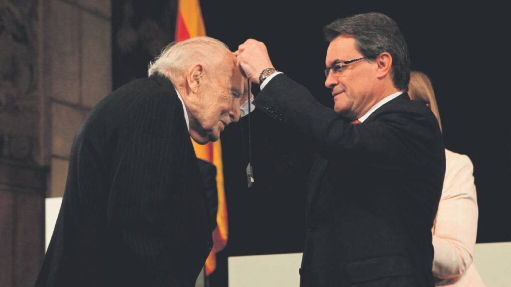 artur mas creu sant jordi josep maria bosch