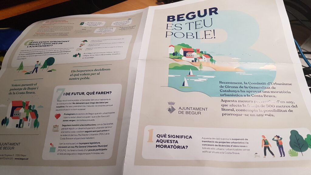 Pamflet propagandístic distribuït per l'Ajuntament de Begur