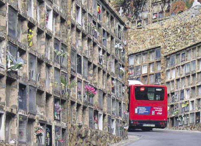 cementiri bus