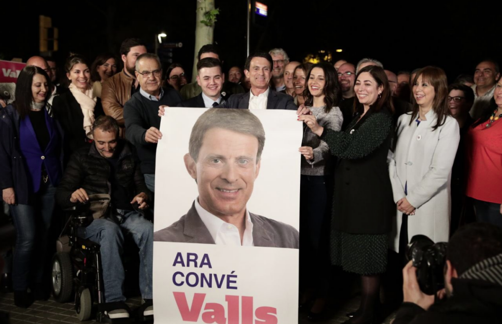 Inés Arrimadas, durant un acte de campanya de Manuel Valls