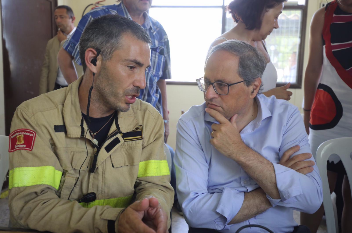 Torra, amb els bombers