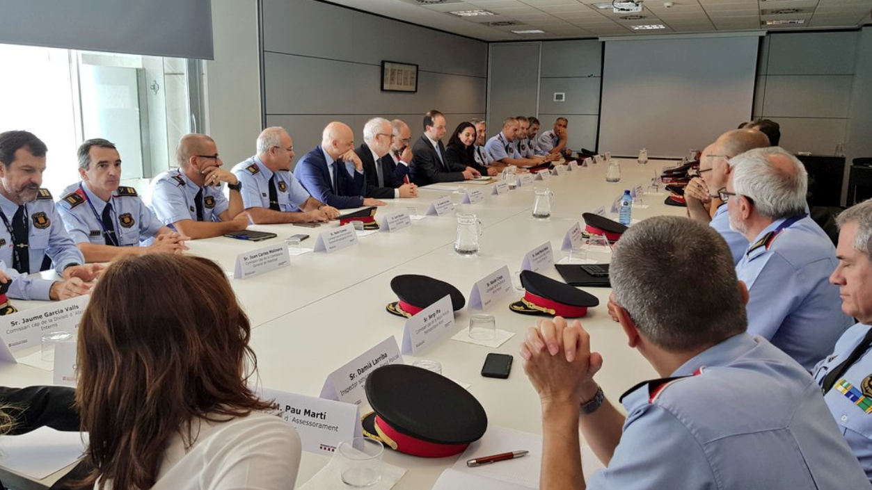 Primera reunió amb responsables de los Mossos del nou director, Pere