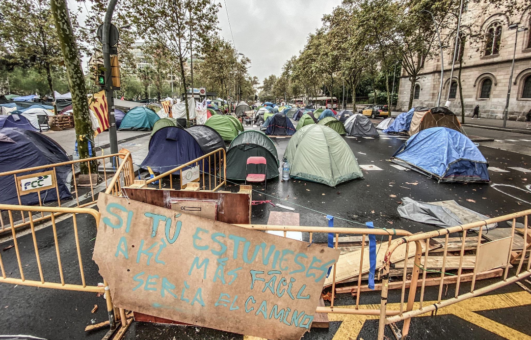 La acampada de la plaza Universitat