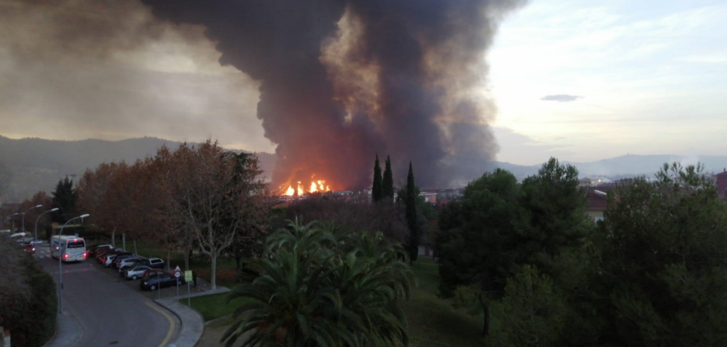 El incendio de la planta de Montornès