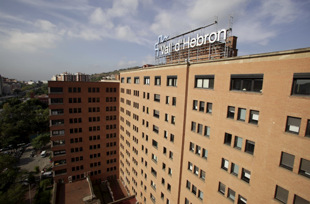 L'accés d'acompanyants a l'Hospital de la Vall d'Hebron s'ha limitat