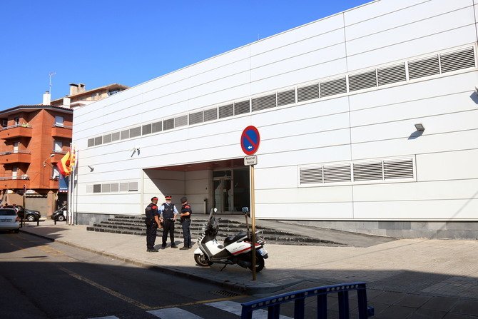 Comissaria de Cornellà on va morir Abdelouahab Taib