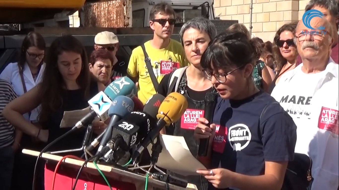 Acto contra la Ley Aragonès en la plaza de sant Jaume