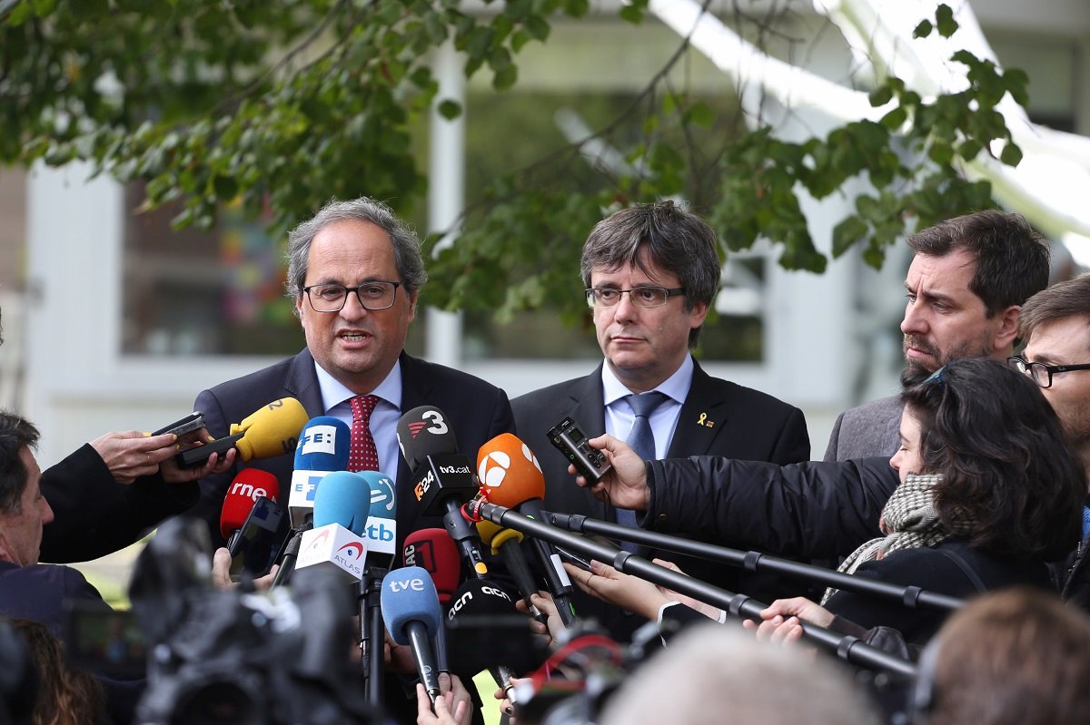 Tuesta, Puigdemont y Comín