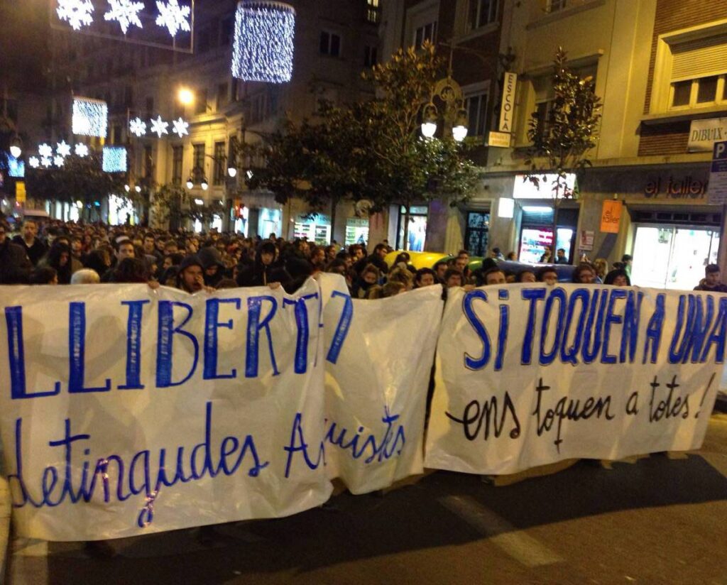 Manifestació contra l'Operació Pandora, aquest dimarts a Gràcia