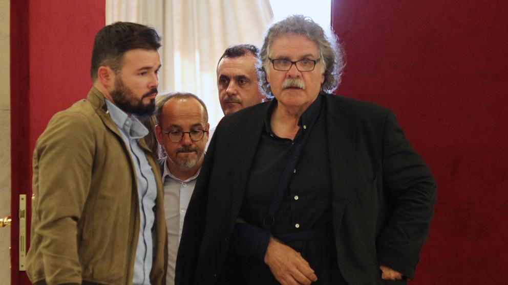 Rufián amb Campuzano i Tardà