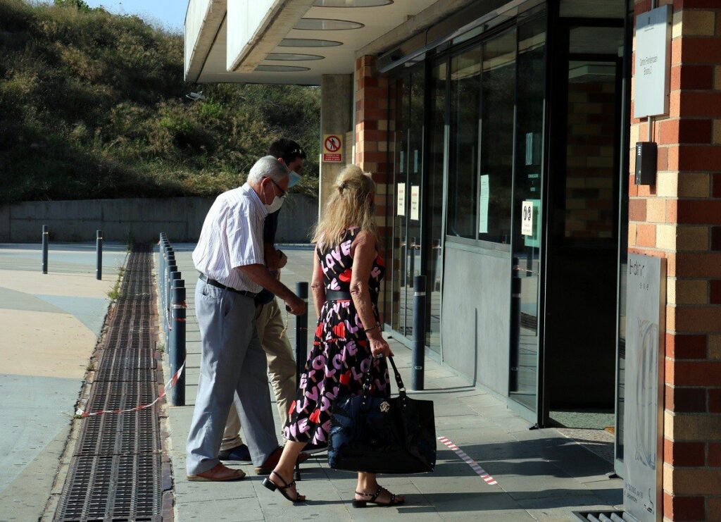 Jordi Montull entrant a presó