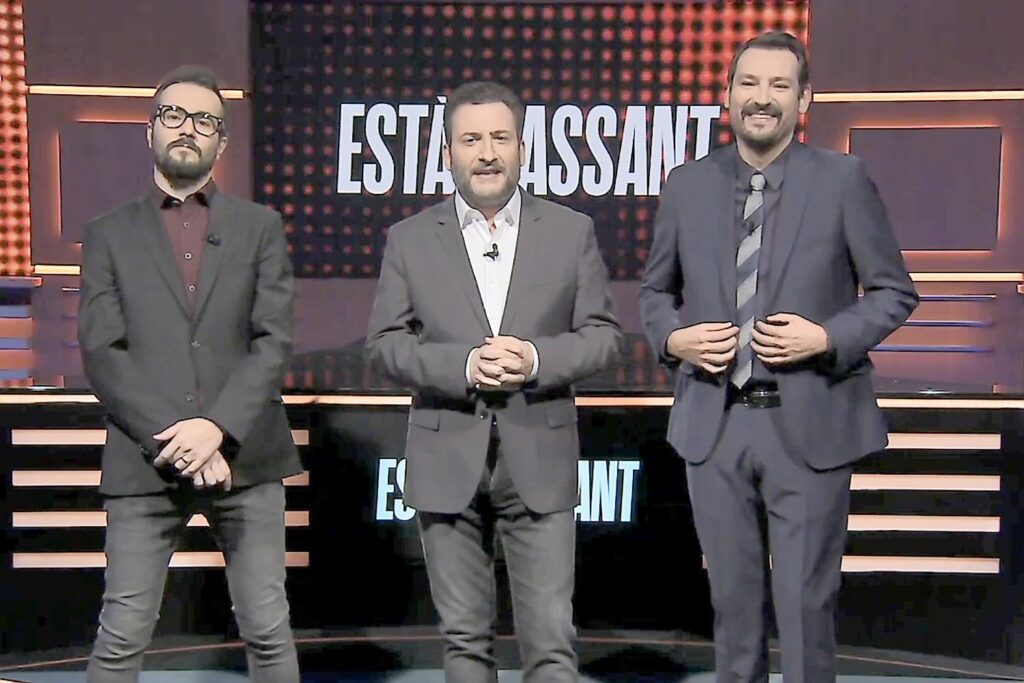 Jair Domínguez, Toni Soler y Òscar Andreu, presentadores iniciales de 'Està passant'