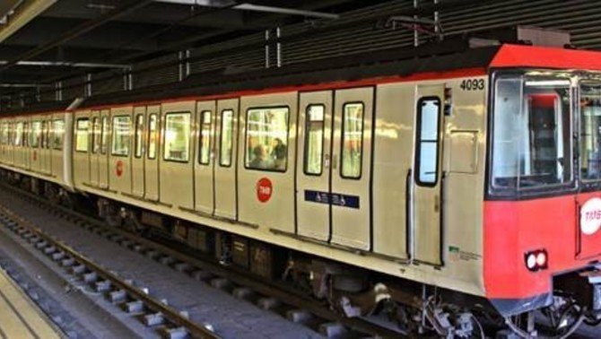 Un convoy del metro de Barcelona