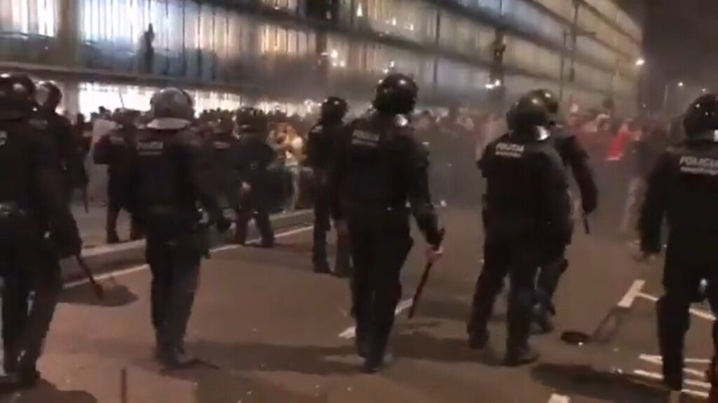 Càrregues al aeroport del Prat