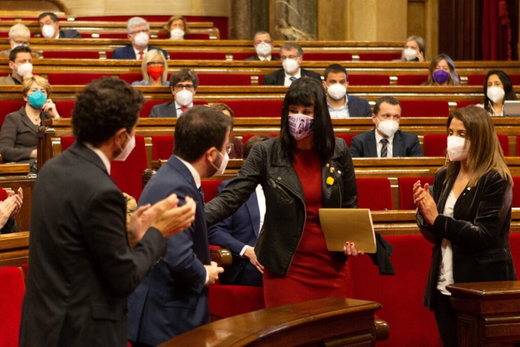 Aurora Madaula, en el Parlamento catalán