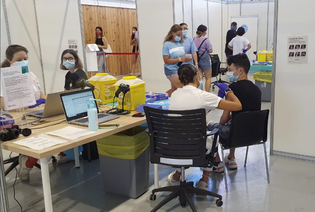 Vacunació contra la covid-19 a Tarragona