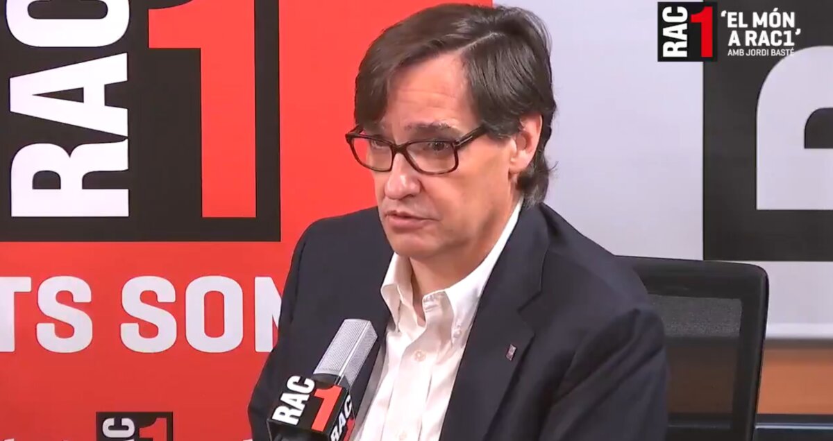 El jefe de la oposición del Parlamento catalán, Salvador Illa, en una entrevista en RAC1
