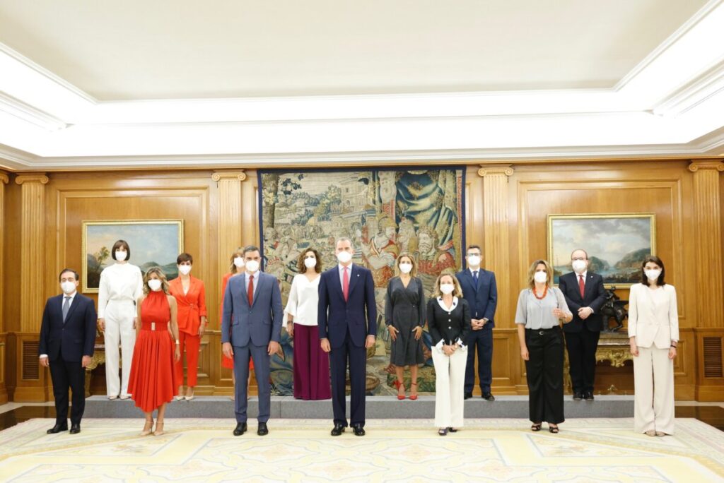 Els ministres del Govern central prenen possessió del seu càrrec davant de Felip VI