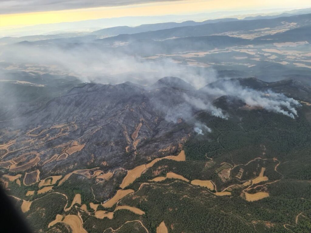 Imagen aérea del incendio originado en Santa Coloma de Queralt
