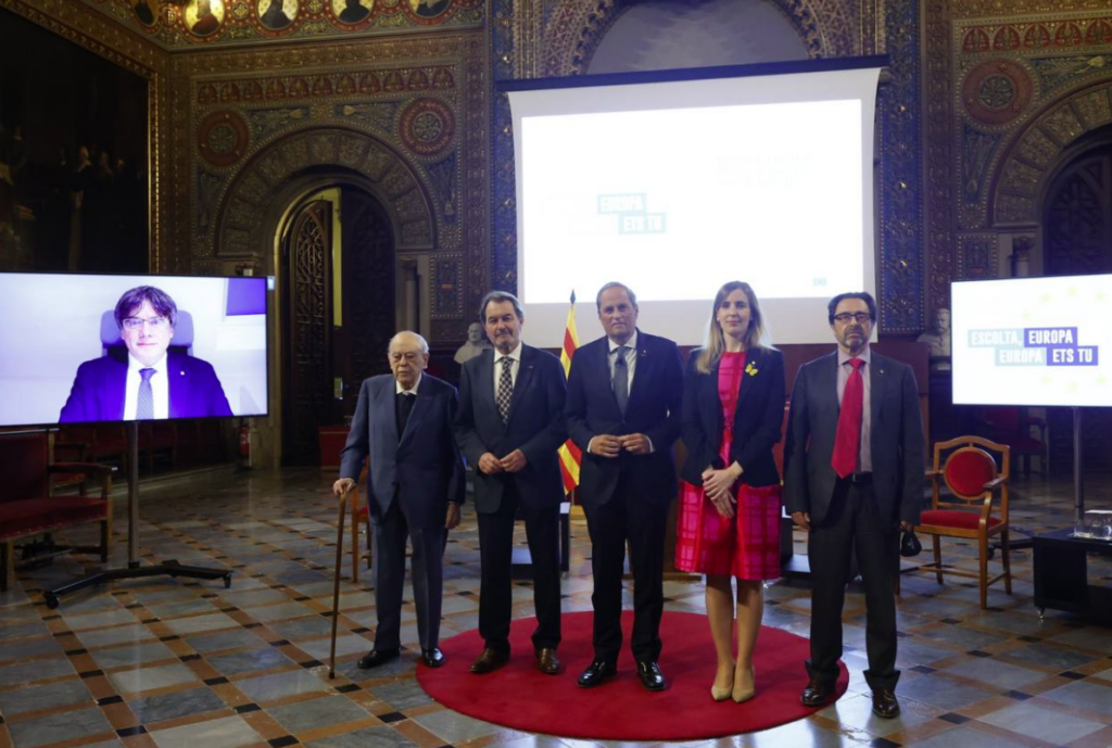 Els expresidents Carles Puigdemont, Jordi Pujol, Artur Mas i Quim Torra, i la consellera Victòria Alsina