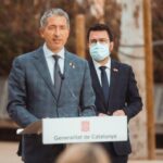 El consejero Josep Gonzàlez-Cambray y el presidente catalán Pere Aragonès