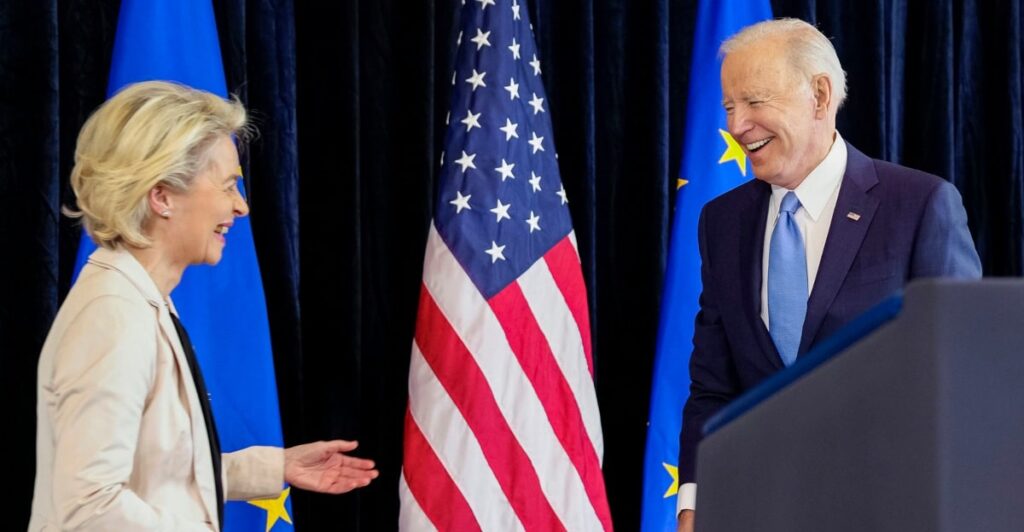 Ursula Von der Leyen y Joe Biden (The White House)