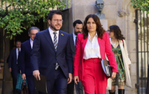El presidente Pere Aragonès y la consejera de la Presidència, Laura Vilagrà