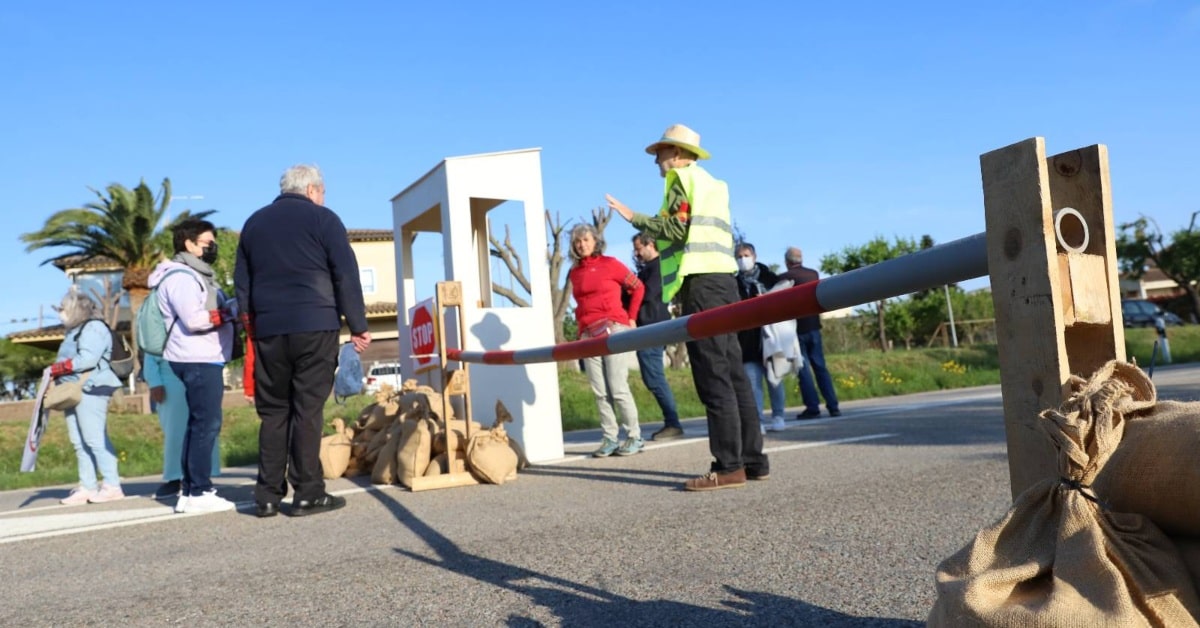 'Frontera' a Bàscara, municipi de l'Alt Empordà (Desobediència Civil)