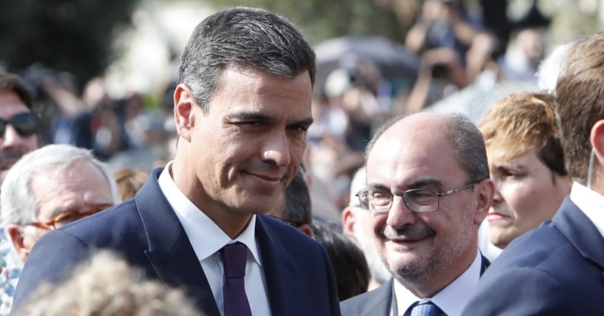 El presidente del Gobierno central, Pedro Sánchez, y el jefe del ejecutivo aragonés, Javier Lambán