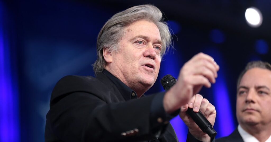 Steve Bannon fue el principal estratega de Donald Trump (Gage Skidmore, Flickr)