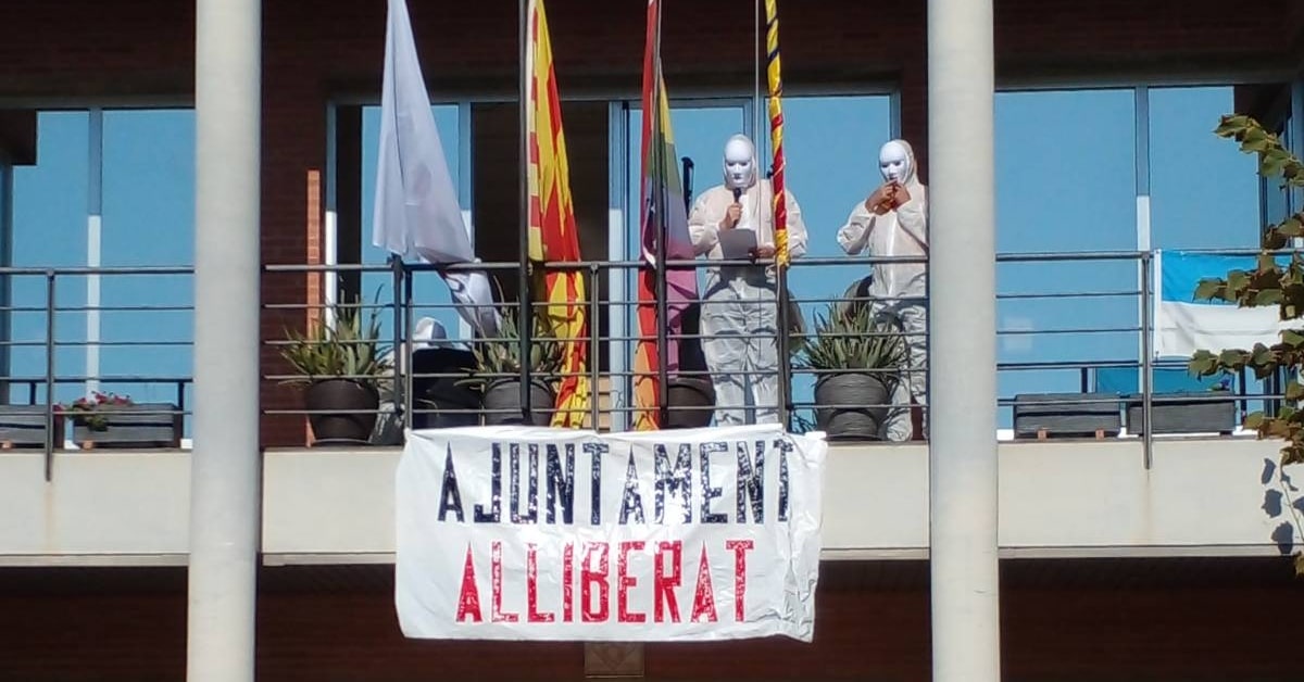 Ayuntamiento de Corbins, Segrià (Desobediència Civil)