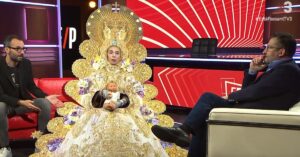 Parodia de la Virgen del Rocío en 'Està passant', programa de TV3