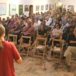 Asamblea sobre la gestión del agua celebrada en el Castell de Remei (Ignasi Gómez, ACN)