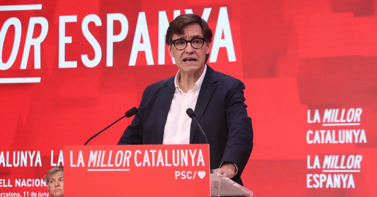 El líder del PSC, Salvador Illa, durante una intervención en el consejo nacional del partido (Natàlia Segura, ACN)