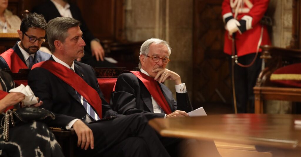 Xavier Trias durante el pleno de investidura en el Ayuntamiento de Barcelona (Victòria Rovira, ACN)