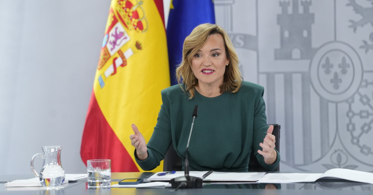 La portavoz del Gobierno de España, Pilar Alegría, en la rueda de prensa posterior al Consejo de Ministros (Javier Barbancho, ACN)