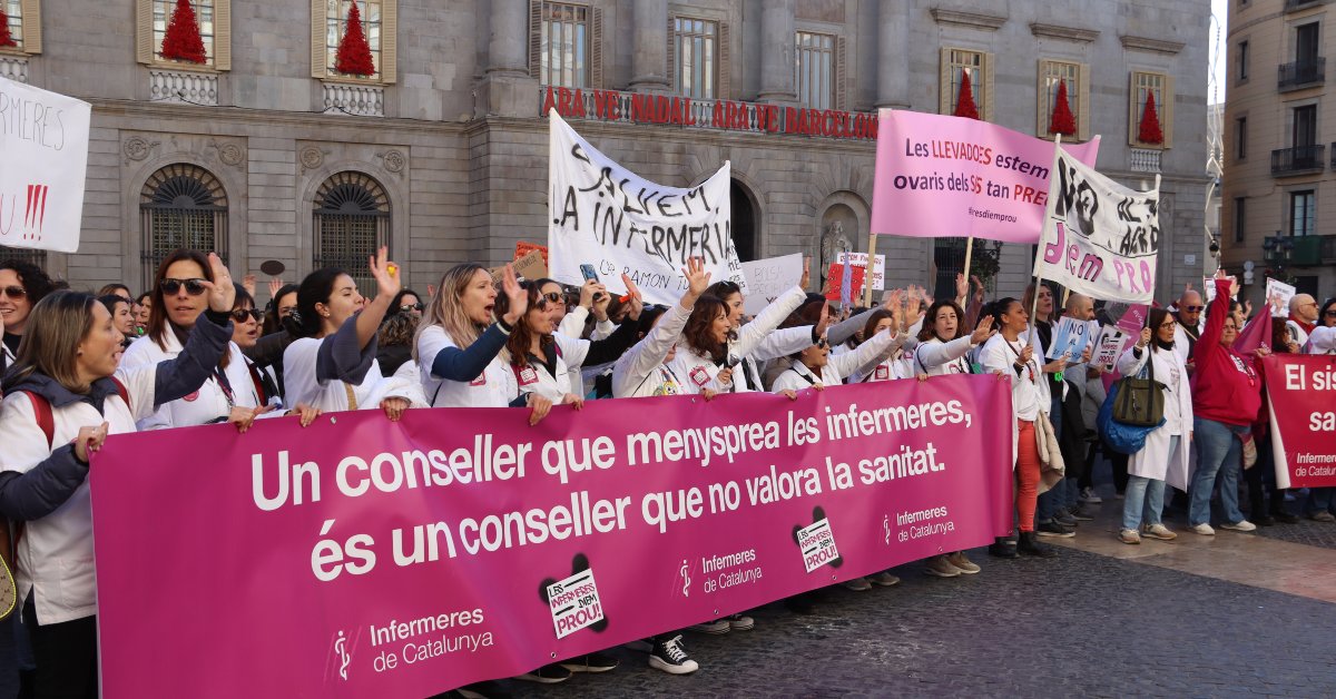 Manifestació convocada pel sindicat Infermeres de Catalunya (Maria Pratdesaba, ACN)