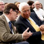 El primer ministro en funciones de Portugal, António Costa, conversa con el primer secretario del PSC, Salvador Illa (Arnau Martínez, ACN)