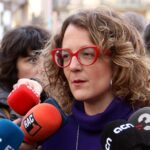 La consellera de Igualdad y Feminismos, Tània Verge, en Passeig de Gràcia con Diagonal antes del inicio de la manifestación (Guifré Jordan, ACN)