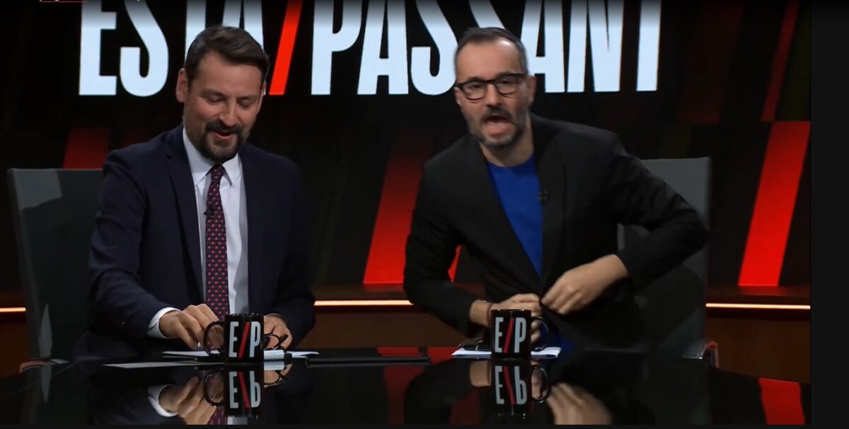 Òscar Andreu i Jair Domínguez, dos presentadors independentistes, van analitzar a ‘Està passant’ l’avançament electoral a Catalunya