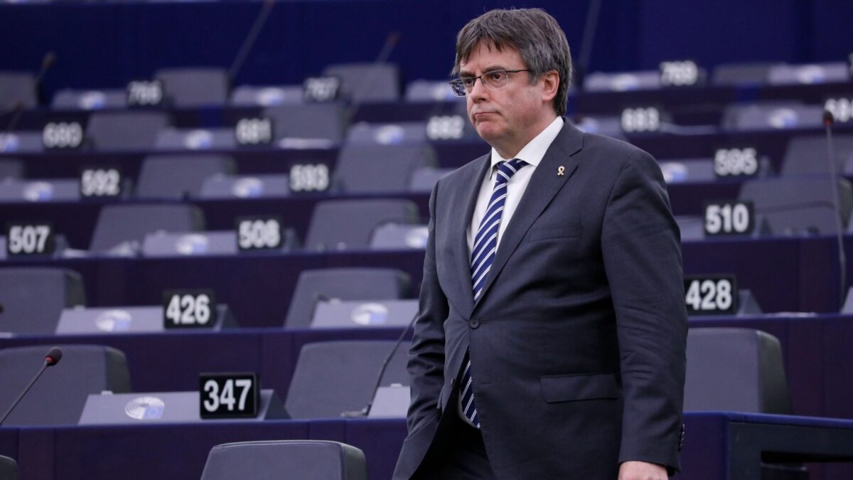 carles-puigdemont-a-la-sala-de-plens-del-parlament-europeu-a-estrasburg