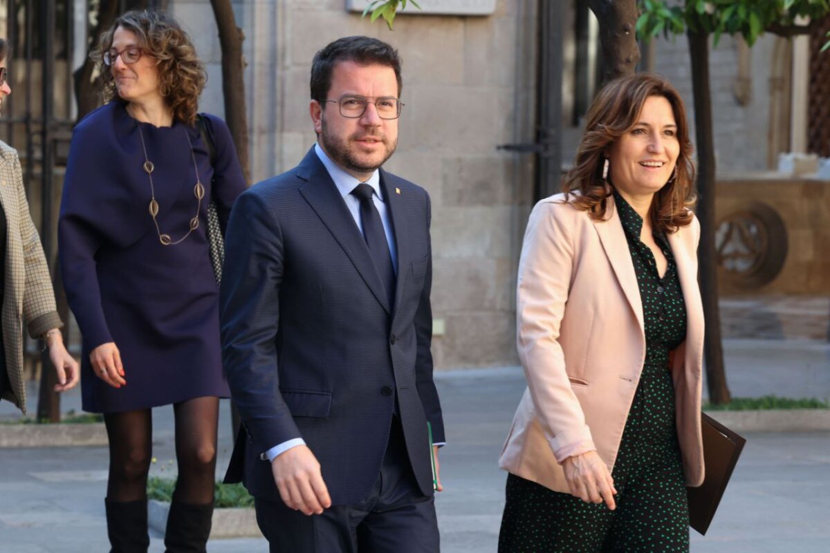 El president de la Generalitat, Pere Aragonès, i la vicepresidenta, Laura Vilagrà