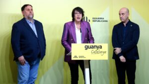 Oriol Junqueras, presidente de ERC, y Diana Riba y Tomàs Molina, candidatos a las elecciones europeas (Arnau Martínez, ACN)