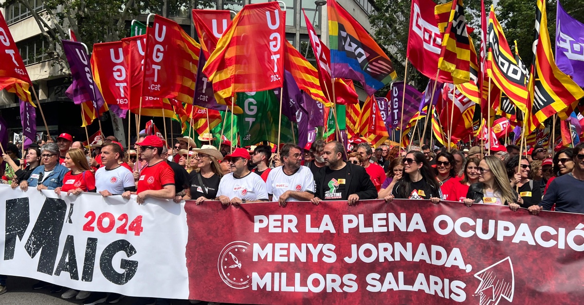 Capçalera de la manifestació del Primer de Maig convocada per CCOO i UGT (Pol Solà i Norma Vidal, ACN)