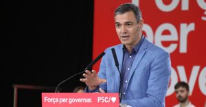 El presidente del Gobierno de España, Pedro Sánchez, durante el acto del PSC en el Palacio de Congresos (Lluís Sibils, ACN)